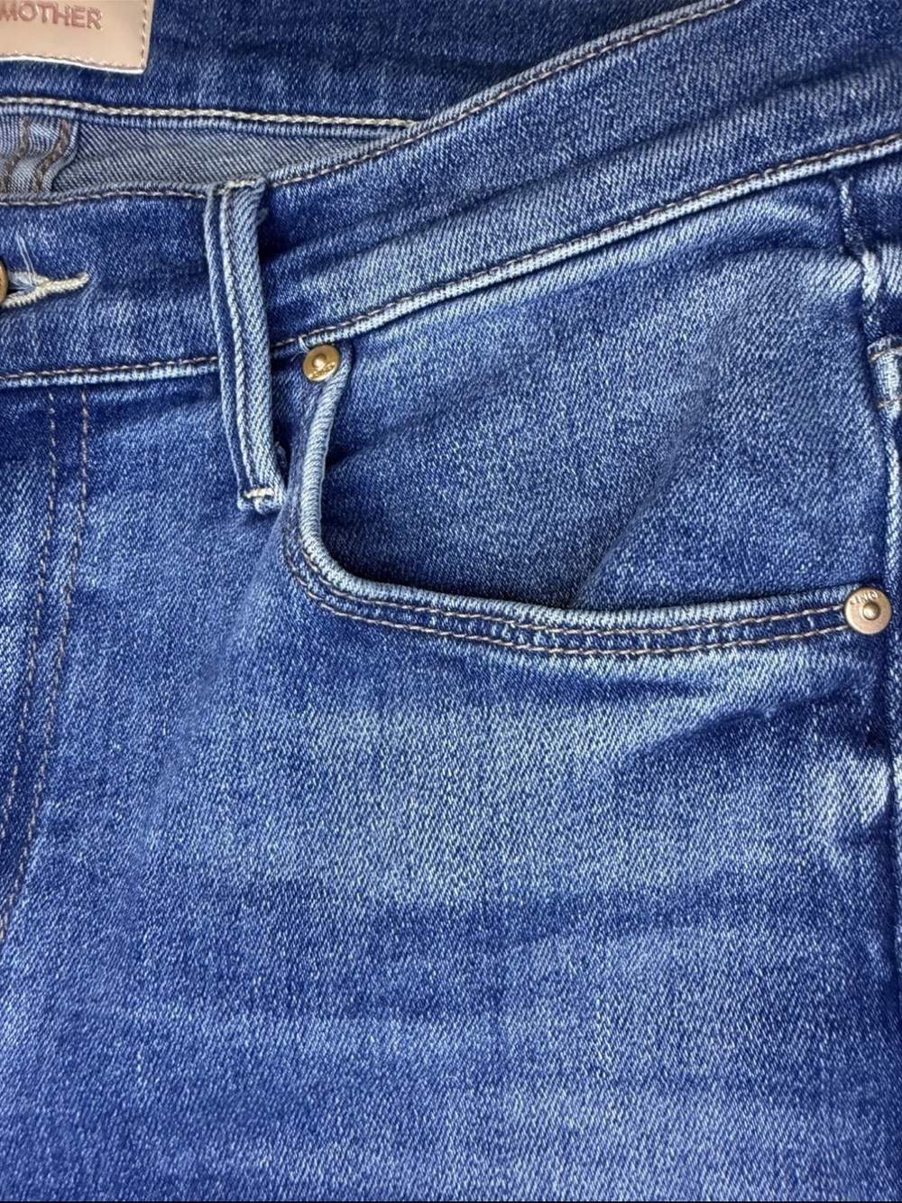 MOTHER The Lil Weekender Fray Jeans Sz 27 A Groovy Kind Of Love Flare Raw Hem - Picture 4 of 10
